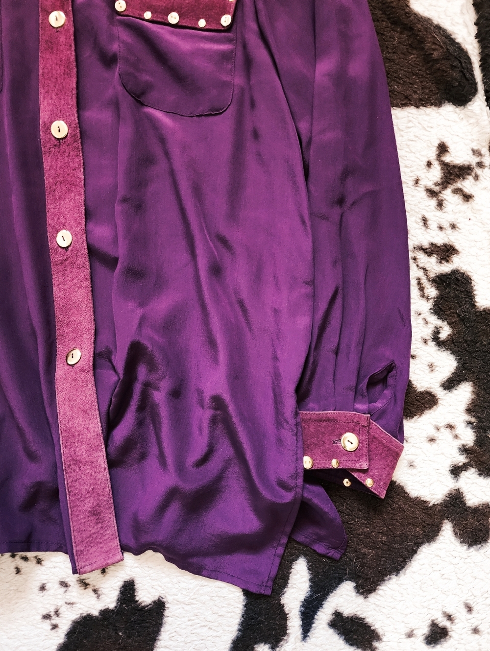 WOMEN'S 70'S/80'S SILK BLOUSE - PLUM - Picture 2 of 6